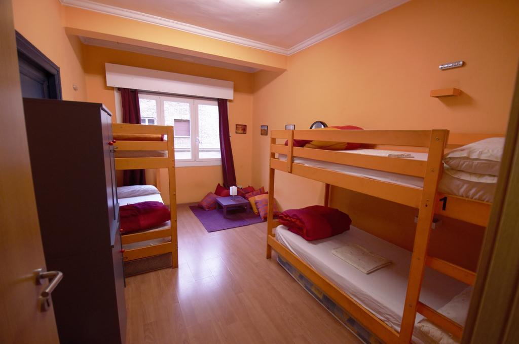 Hostel Hemingway Pamplona Bagian luar foto